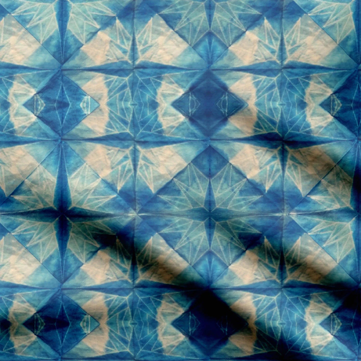 डायमंड टाई डाई