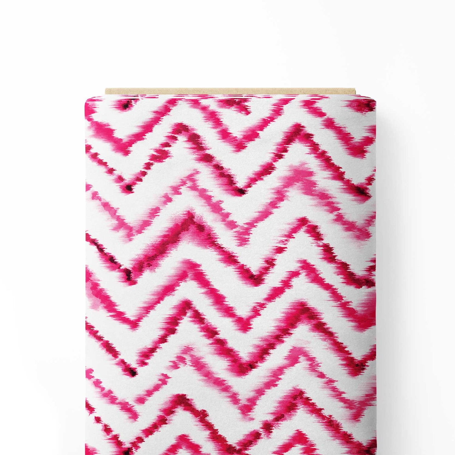 रानी ज़िगज़ैग पैटर्न प्रिंट फ़ैब्रिक