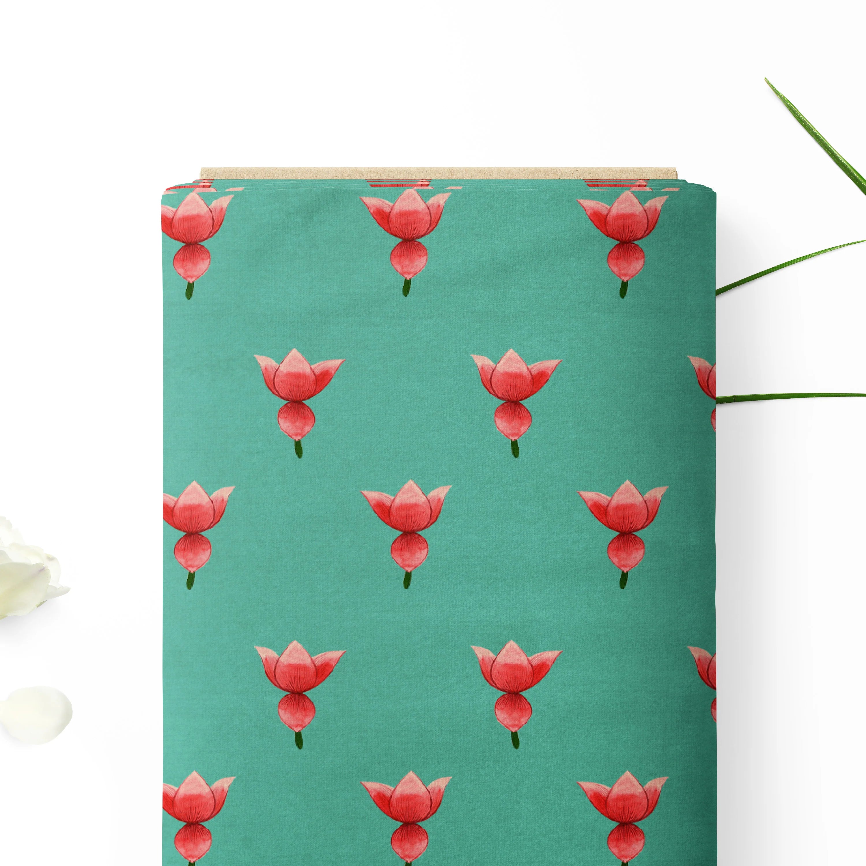 लाल और हरा कमल