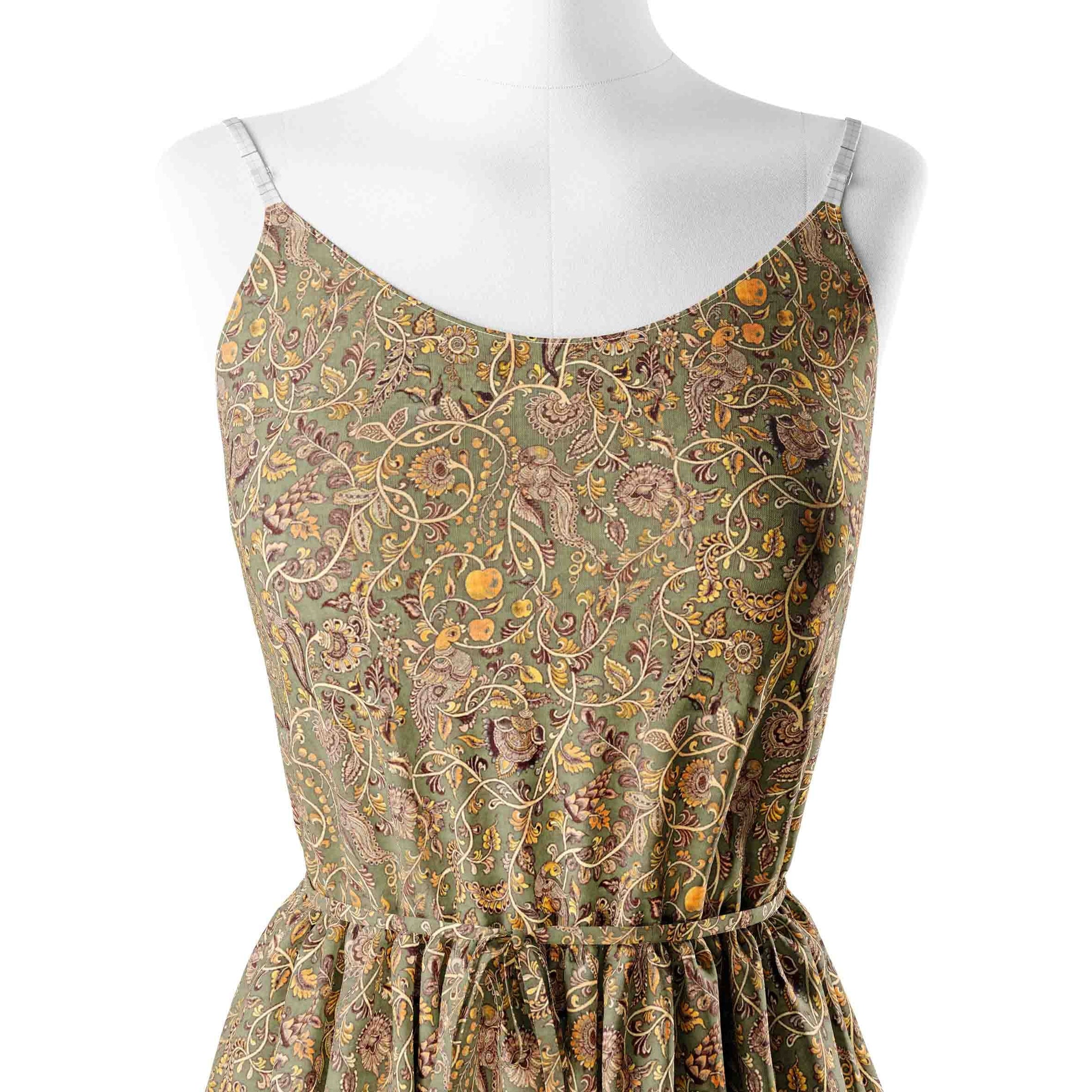 मोर और फल